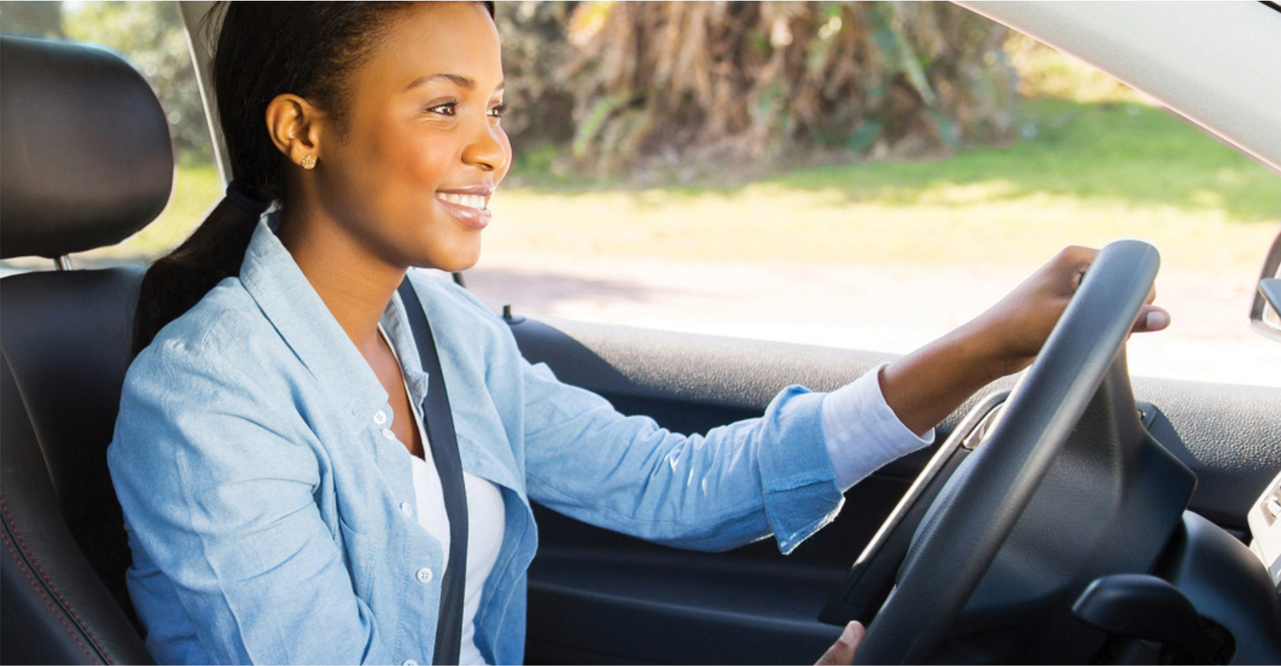 travel safe car accident women driving